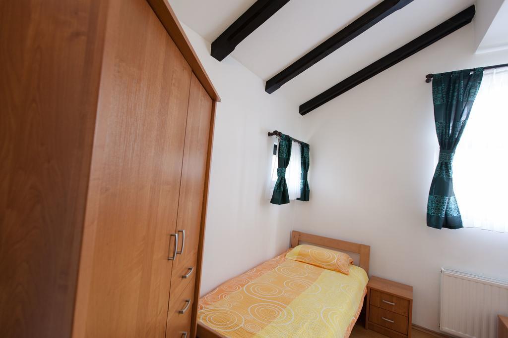Apartment Licka Vodenica Йосипдол Номер фото